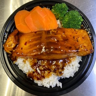 Grilled Teriyaki Salmon Rice Bowl