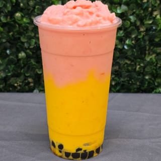 Mango Strawberry Smoothie (Only Large Size)