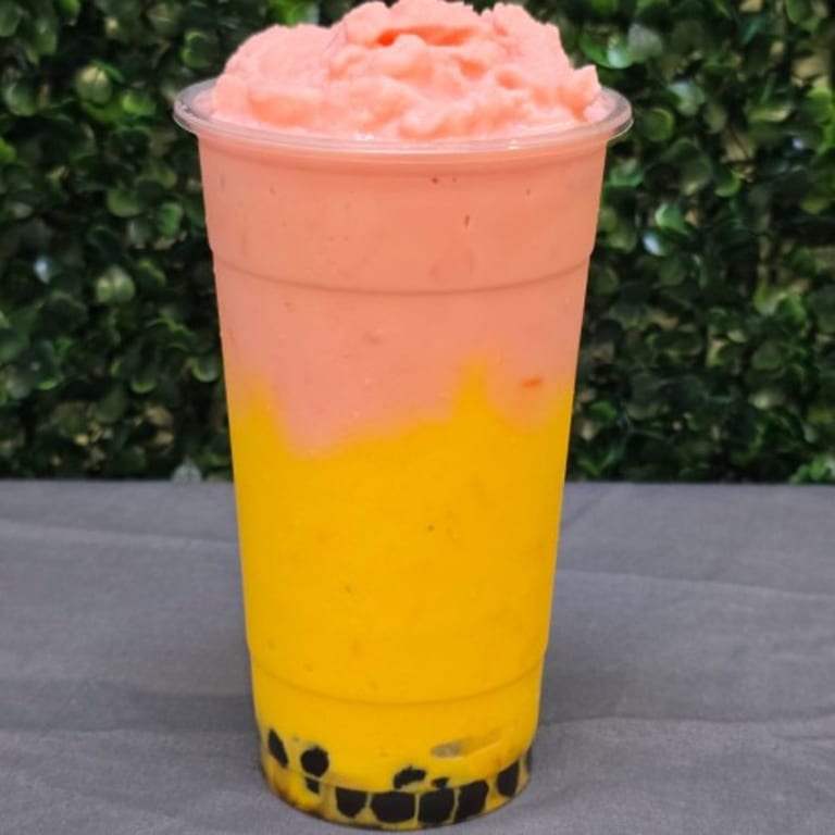 Refreshing Strawberry Smoothies: A Delicious Treat