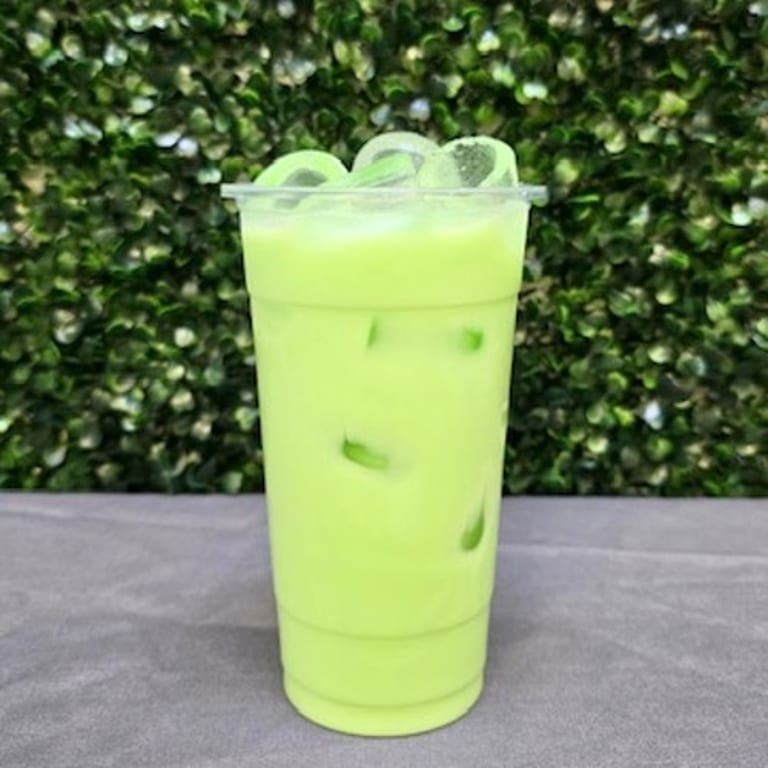 Milk Tea Delights: A Refreshing Asian Fusion